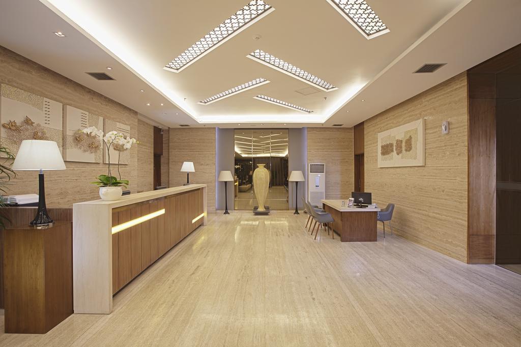 El Hotel Jakarta Eksteriør bilde
