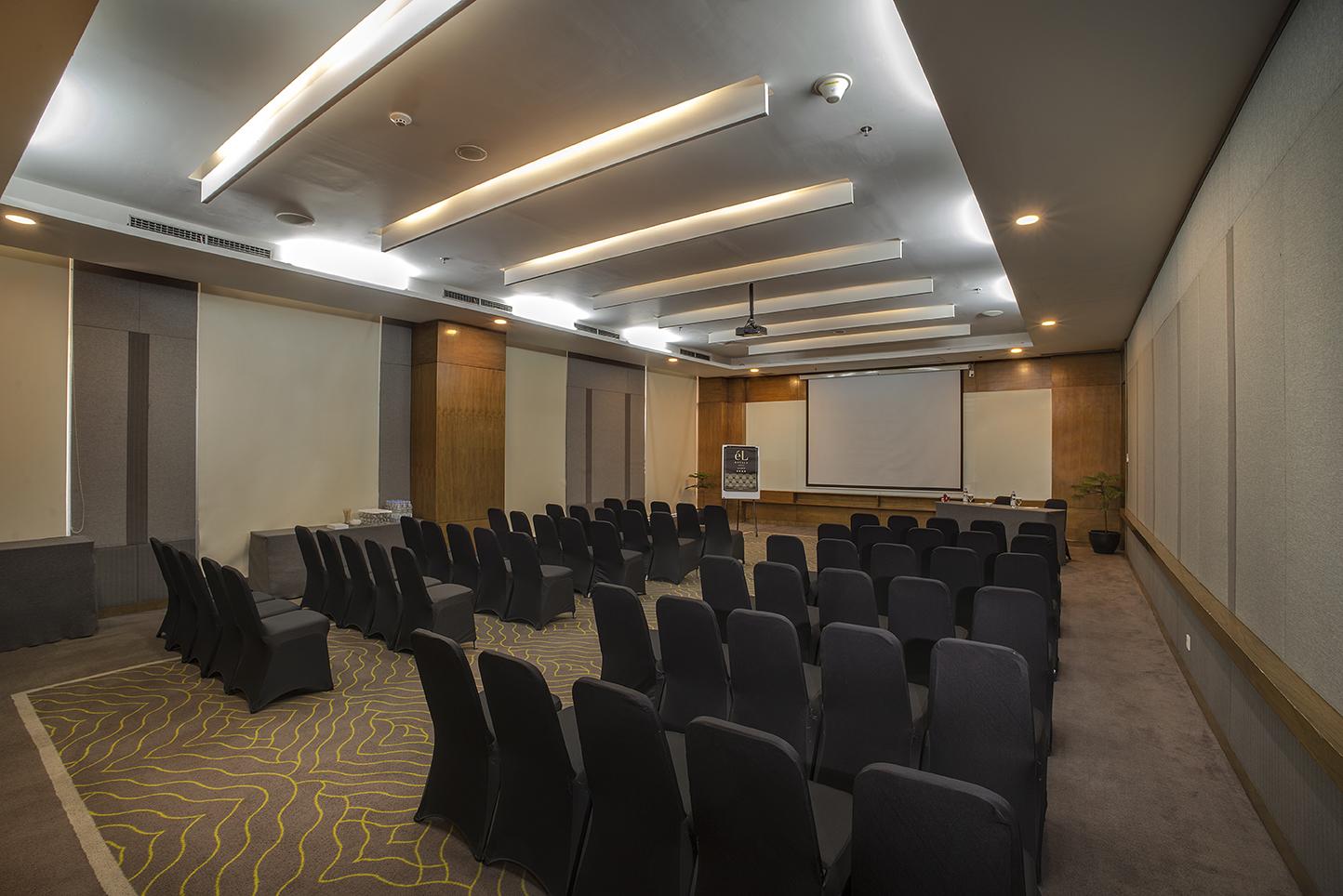 El Hotel Jakarta Eksteriør bilde