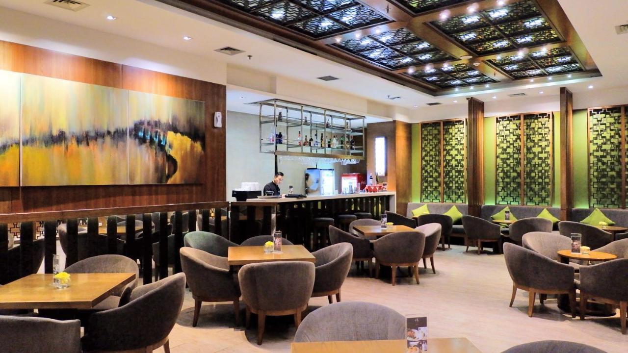 El Hotel Jakarta Eksteriør bilde